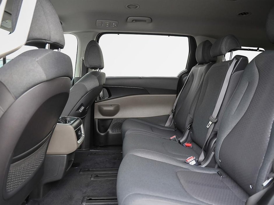 2026 Kia Carnival LX+-18
