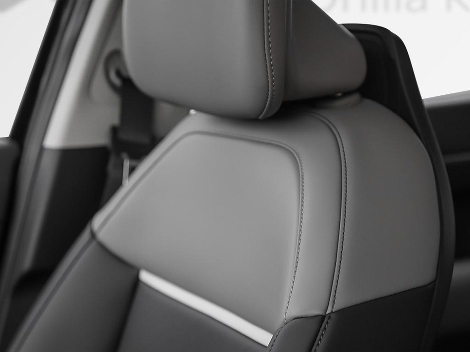 2026 Kia EV4 Wind Premium-17