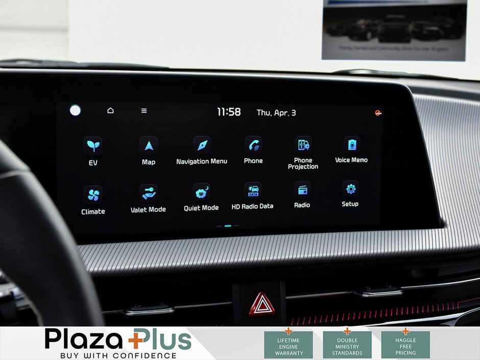 2024 Kia EV6 Land w/GT-Line Pkg 1 APPLE CARPLAY / ANDROID AUTO / HEATED SEATS