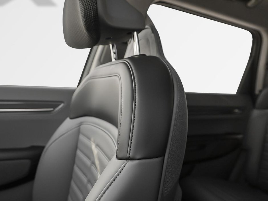 2026 Kia EV9 Land AWD w/ Plus Package-18