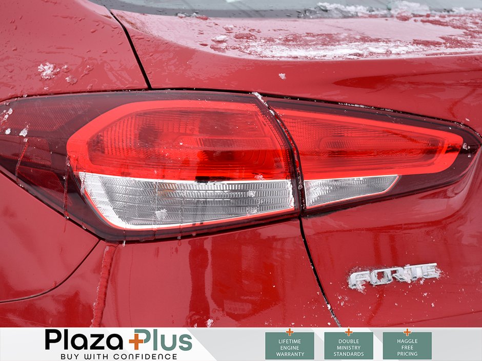 2017 Kia Forte LX+ Clean CarFax report | Certified | Low KMS |  |