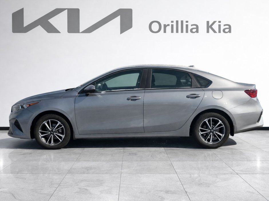 2023 Kia Forte EX APPLE CARPLAY / ANDROID AUTO / HEATED SEATS