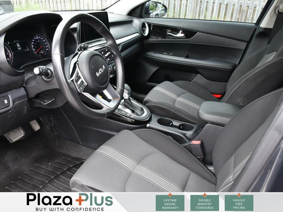 2024 Kia Forte EX Blind Spot Detection / Lane Keep Assist / Forward Collision-Avoidance