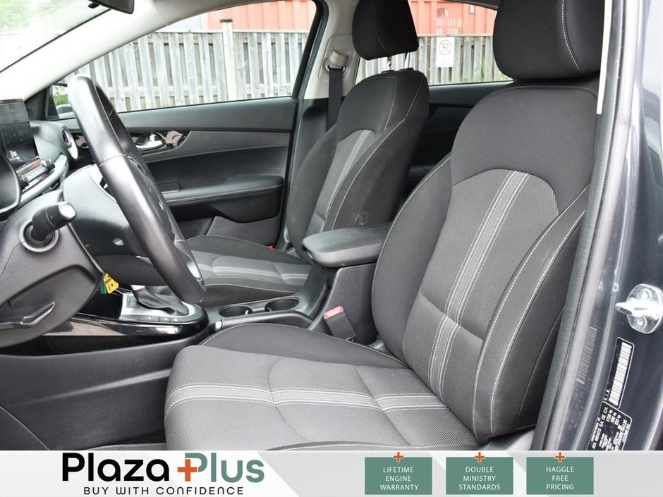 2024 Kia Forte EX Blind Spot Detection / Lane Keep Assist / Forward Collision-Avoidance