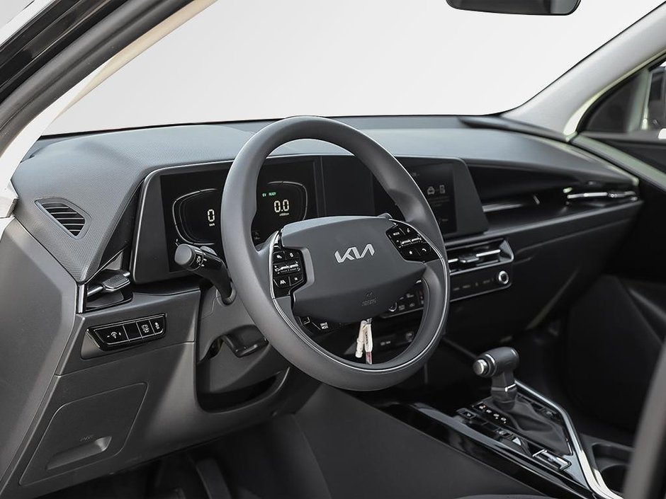 2026 Kia Niro HEV LX-11