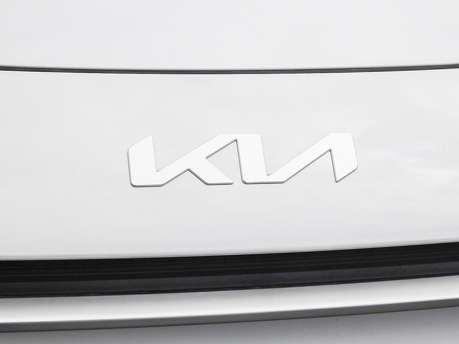 2025 Kia Niro PHEV EX-8