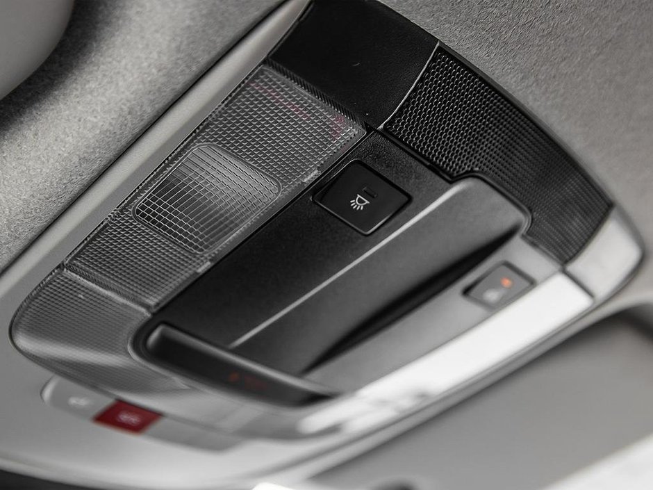 2025 Kia Niro Plug-In Hybrid