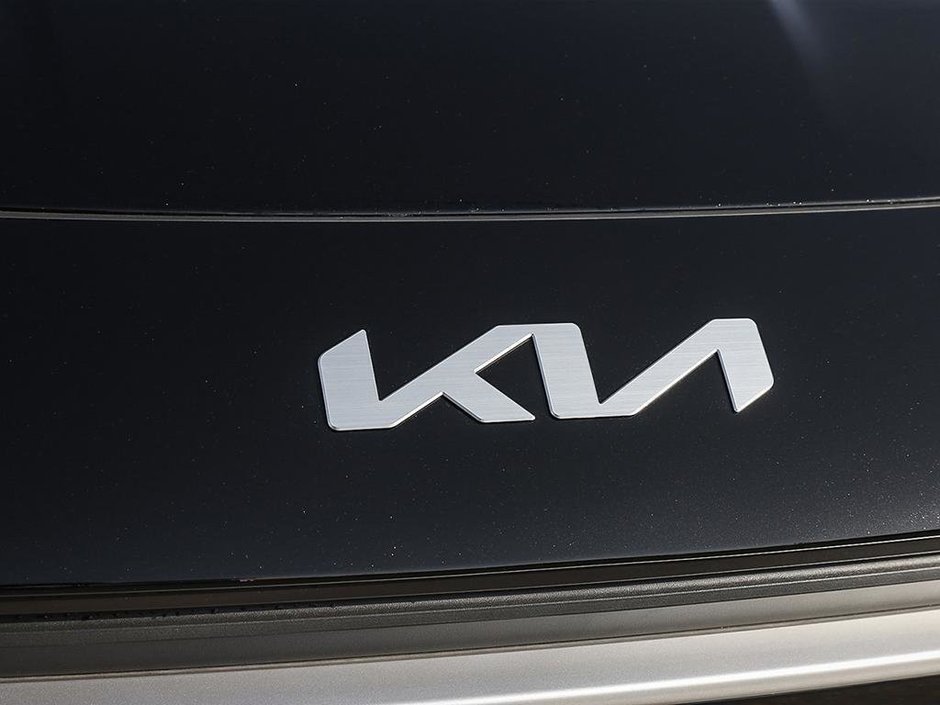 2025 Kia Niro LX