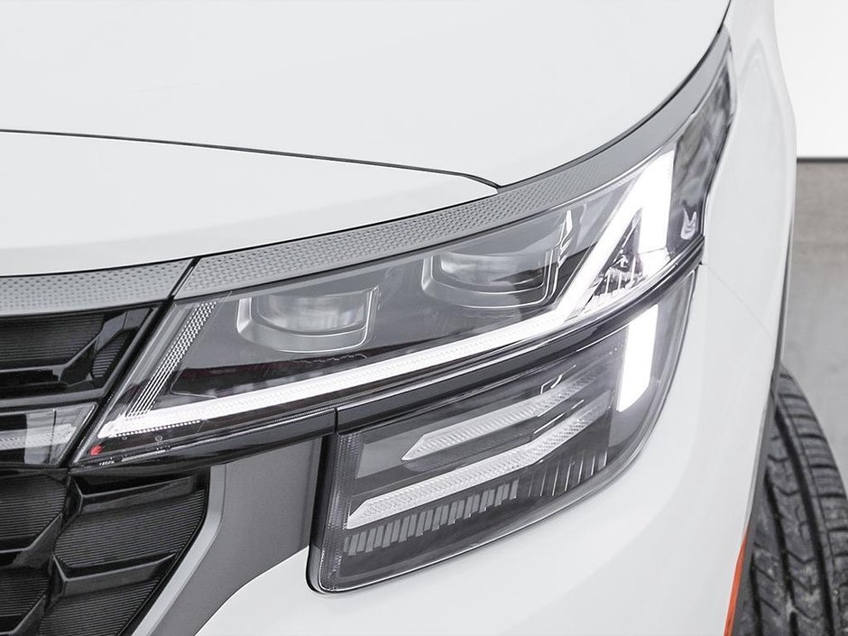 2026 Kia Seltos X-Line 18