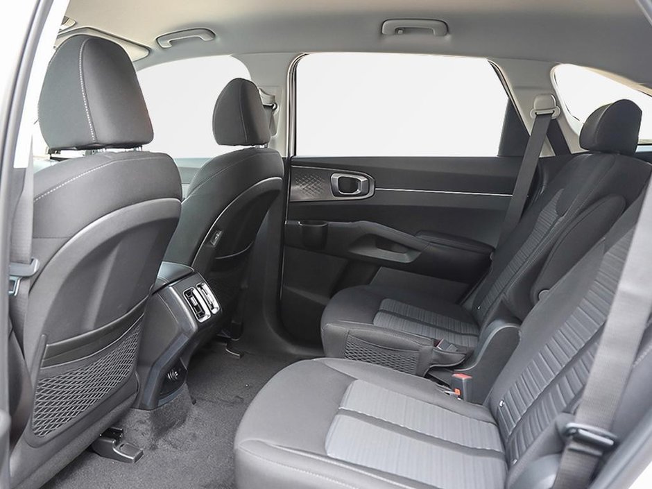 2026 Kia Sorento PHEV LX AWD-24