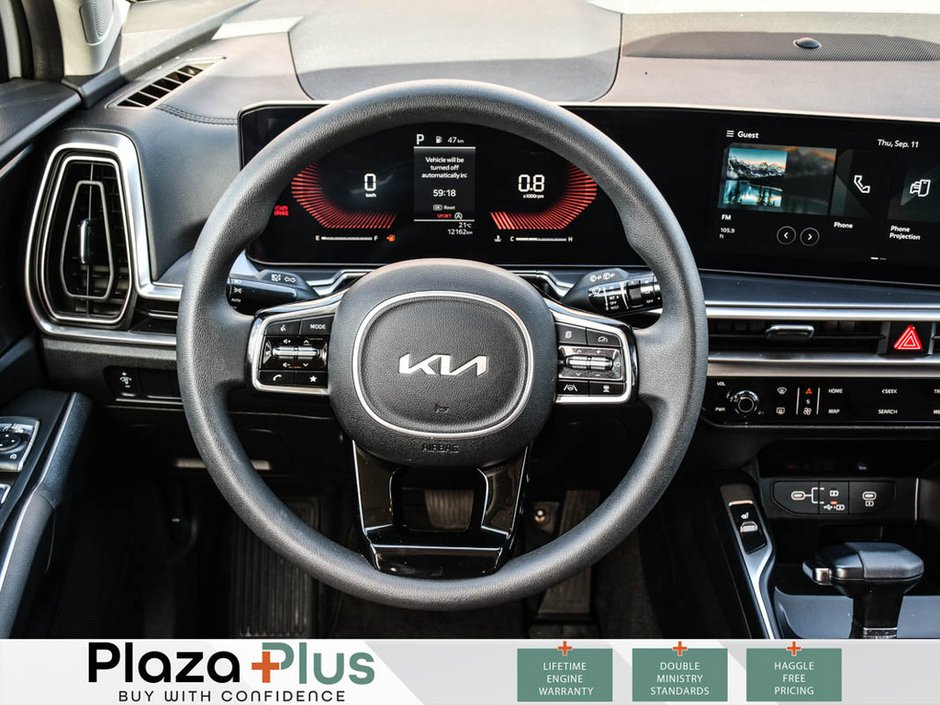 2024 Kia Sorento LX HEATED SEATS | 7 PASSENGER | APPLE CARPLAY