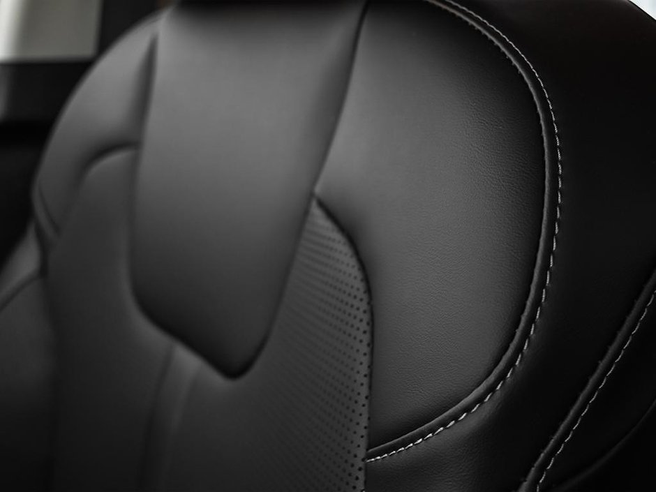 2025 Kia Sorento X-Line