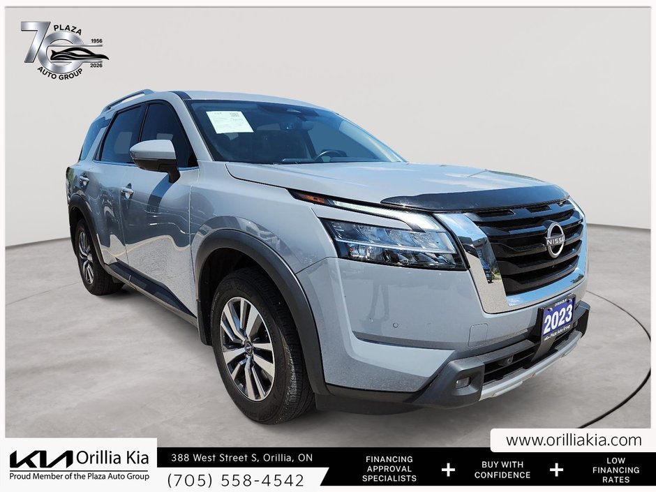 2023 Nissan Pathfinder SL ONE OWNER | CLEAN CARFAX | LEATHER