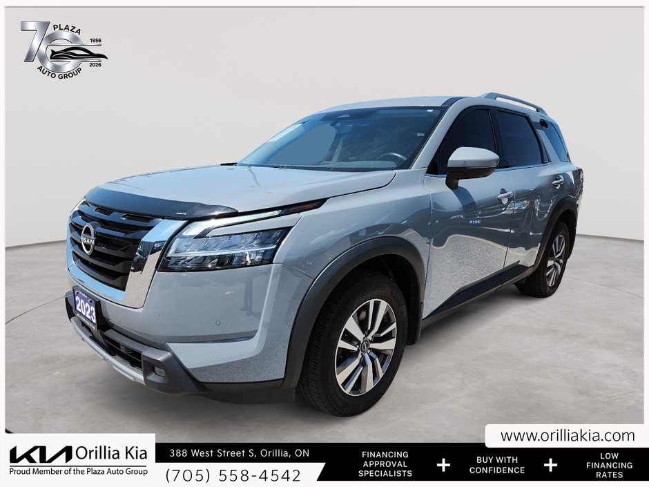 2023 Nissan Pathfinder SL ONE OWNER | CLEAN CARFAX | LEATHER