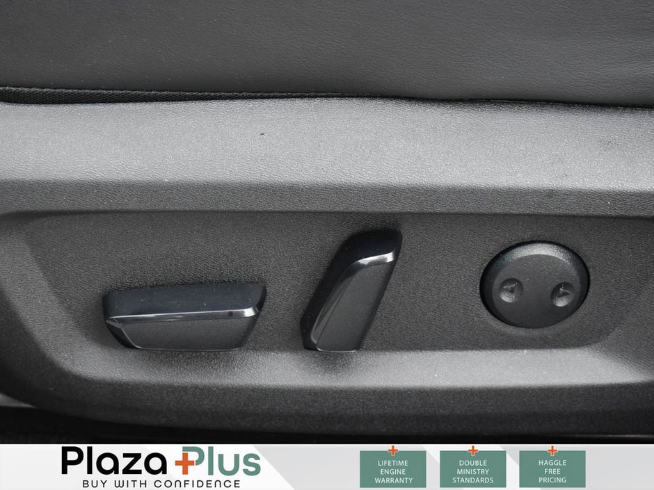 2023 Nissan Rogue Platinum LEATHER SEATS | MOONROOF | NAVIGATION