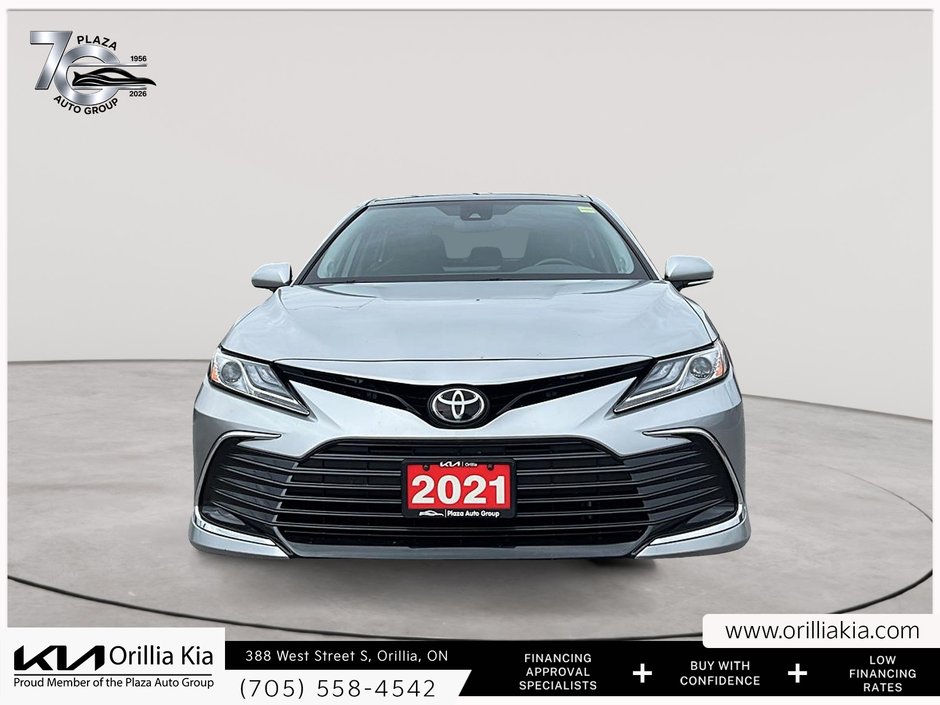 2021 Toyota Camry XLE LEATHER SEATS | HEATED SEATS | DUAL-ZONE CLIMATE CONTROL