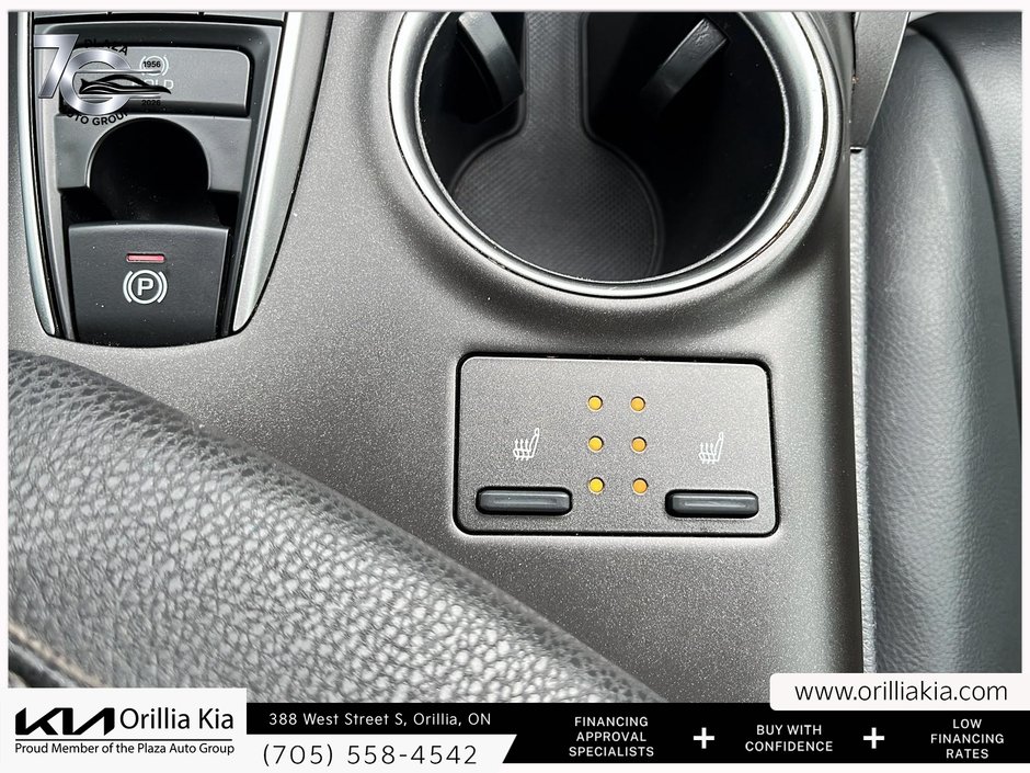 2021 Toyota Camry XLE LEATHER SEATS | HEATED SEATS | DUAL-ZONE CLIMATE CONTROL