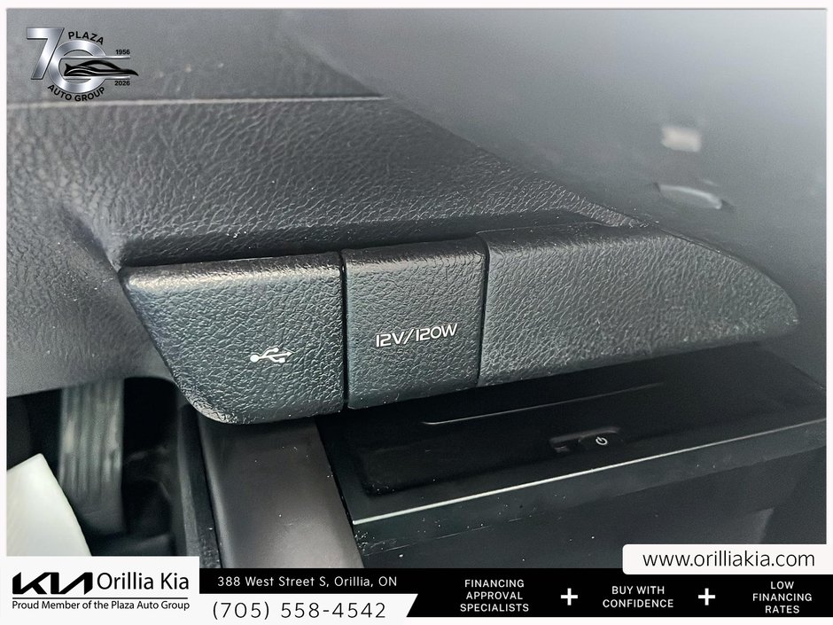 2021 Toyota Camry XLE LEATHER SEATS | HEATED SEATS | DUAL-ZONE CLIMATE CONTROL