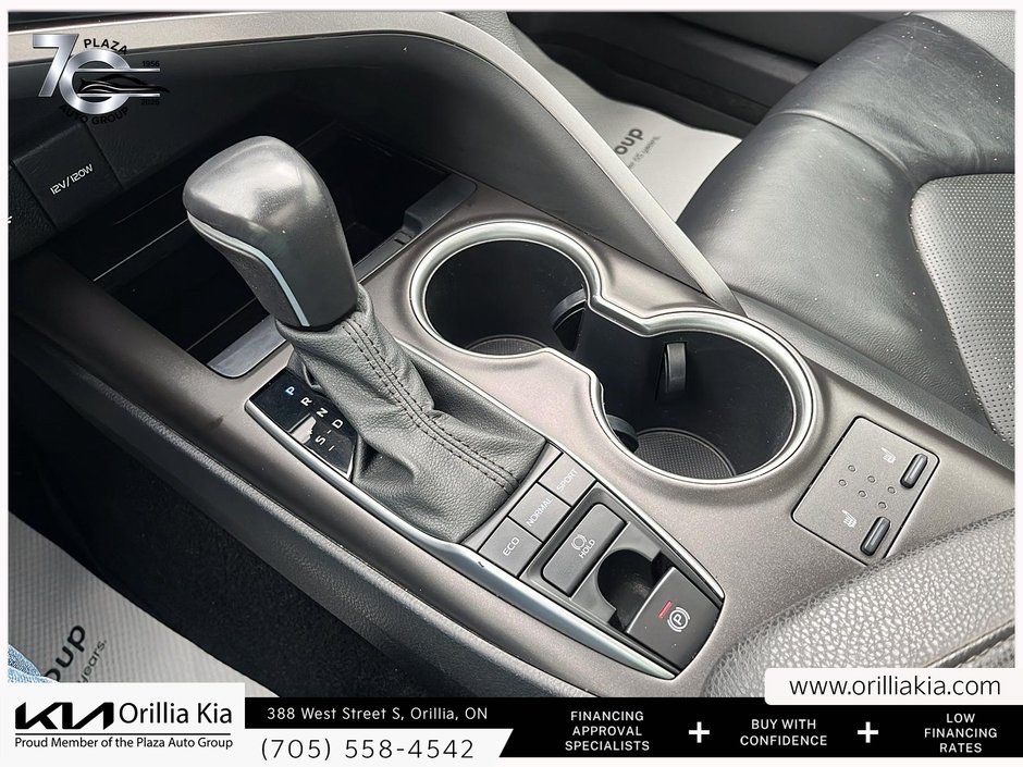 2021 Toyota Camry XLE LEATHER SEATS | HEATED SEATS | DUAL-ZONE CLIMATE CONTROL
