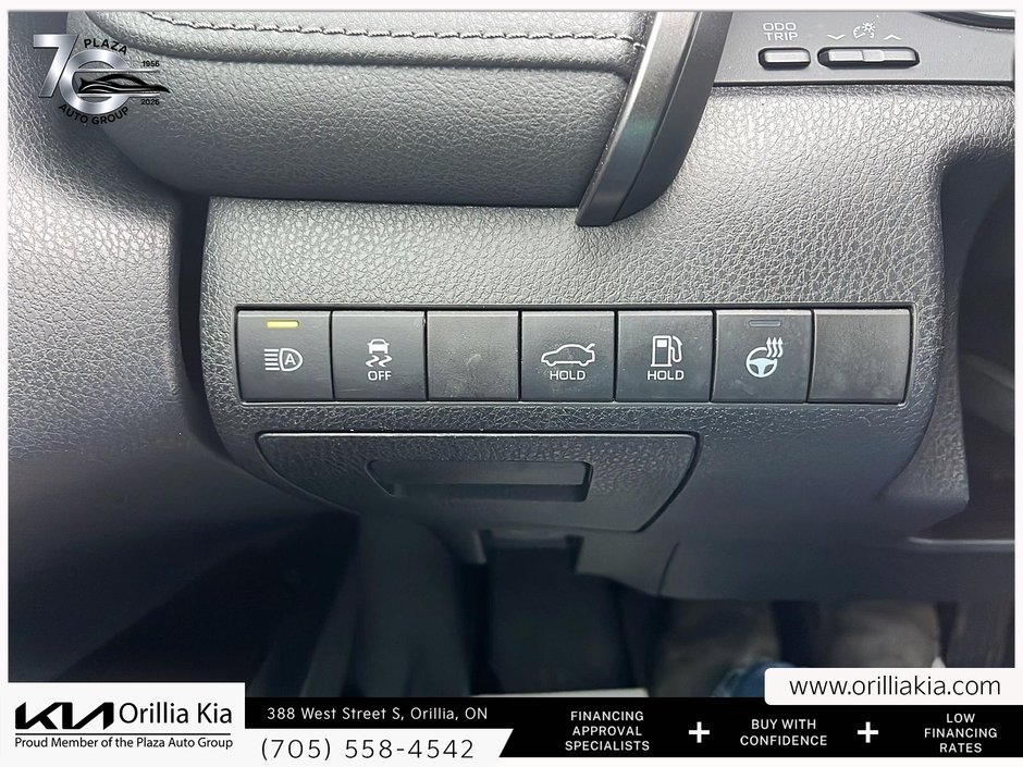 2021 Toyota Camry XLE LEATHER SEATS | HEATED SEATS | DUAL-ZONE CLIMATE CONTROL