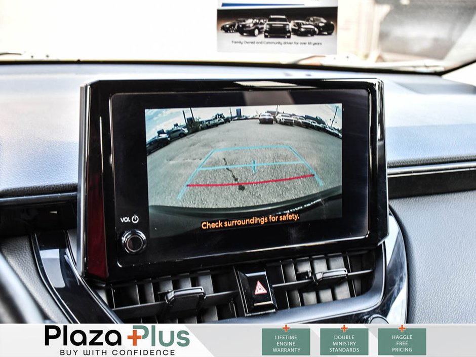 2024 Toyota Corolla Cross LE-19