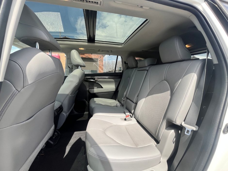 2021 Toyota Highlander Hybrid Limited