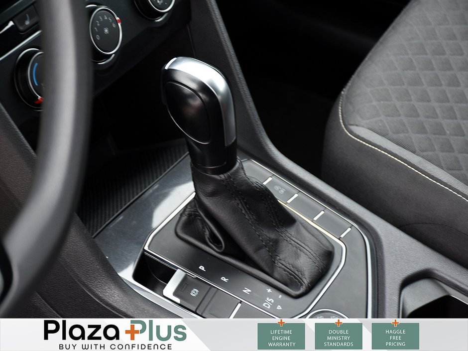 2021 Volkswagen Tiguan Trendline 2 SETS OF TIRES | AWD | HEATED SEATS