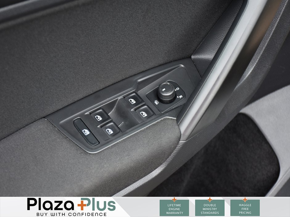 2021 Volkswagen Tiguan Trendline 2 SETS OF TIRES | AWD | HEATED SEATS
