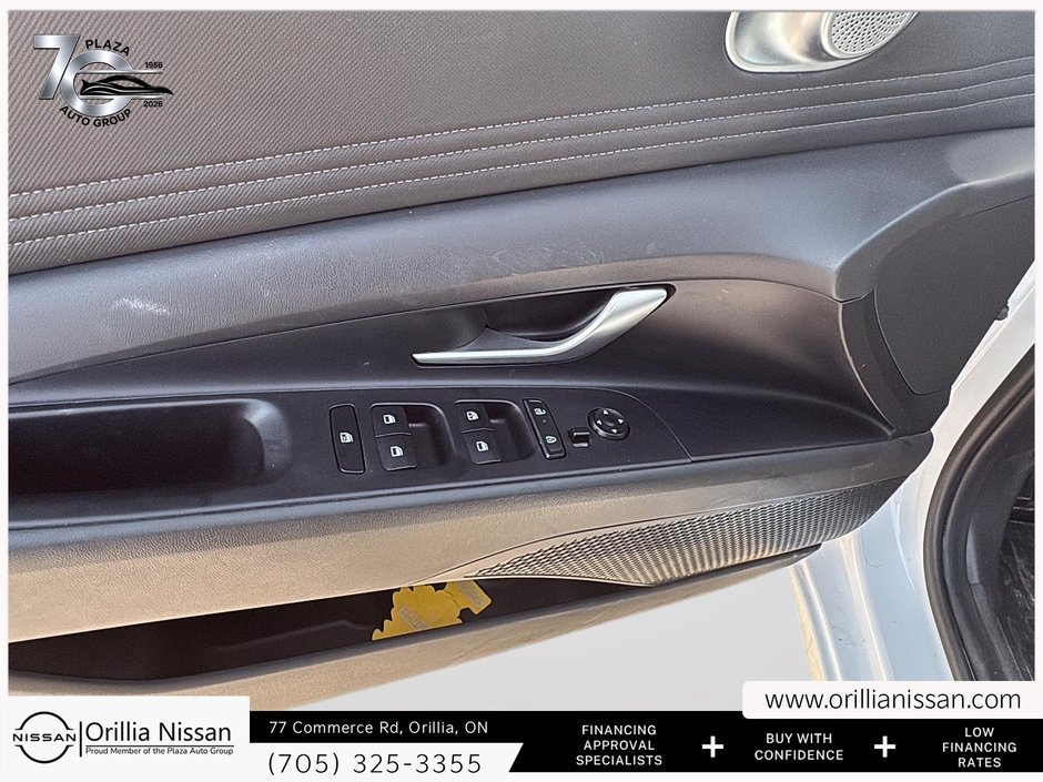 2025 Hyundai Elantra Preferred-9