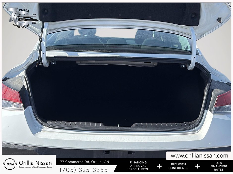 2025 Hyundai Elantra Preferred-5