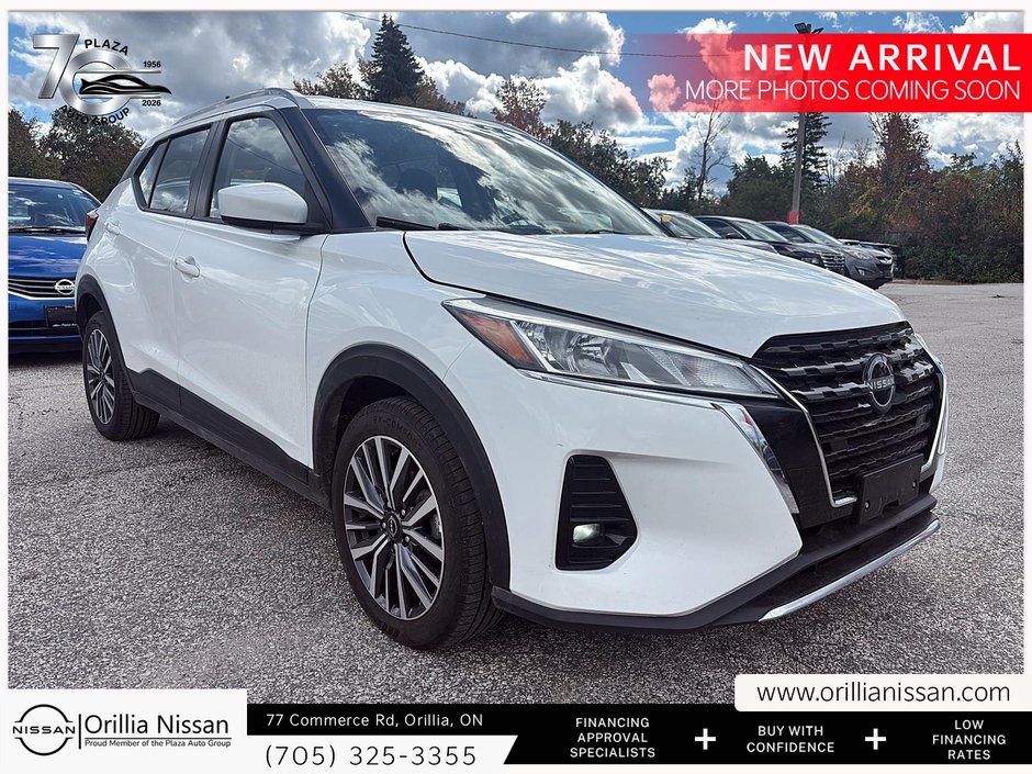 2025 Nissan Kicks Play SV SV