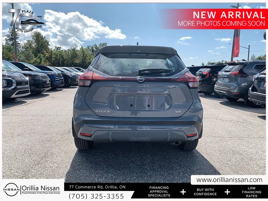 2023 Nissan Kicks SR-4