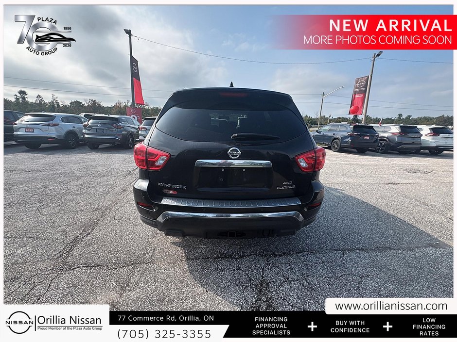 2020 Nissan Pathfinder Platinum