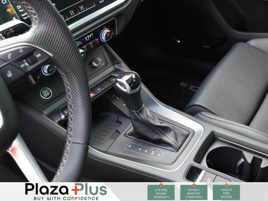 2024 Audi Q3 Technik LIKE NEW! | SONSO AUDIO | PANO SUNROOF | TRAILER HITCH!
