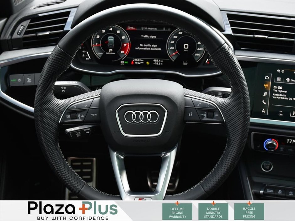 2024 Audi Q3 Technik LIKE NEW! | SONSO AUDIO | PANO SUNROOF | TRAILER HITCH!