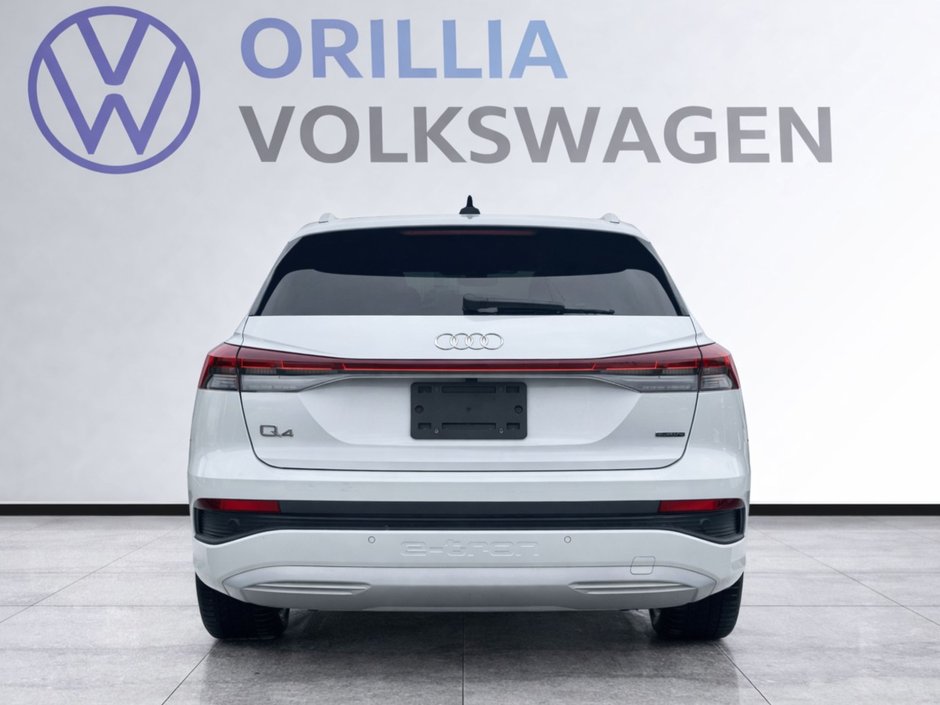 2023 Audi Q4 e-tron BASE