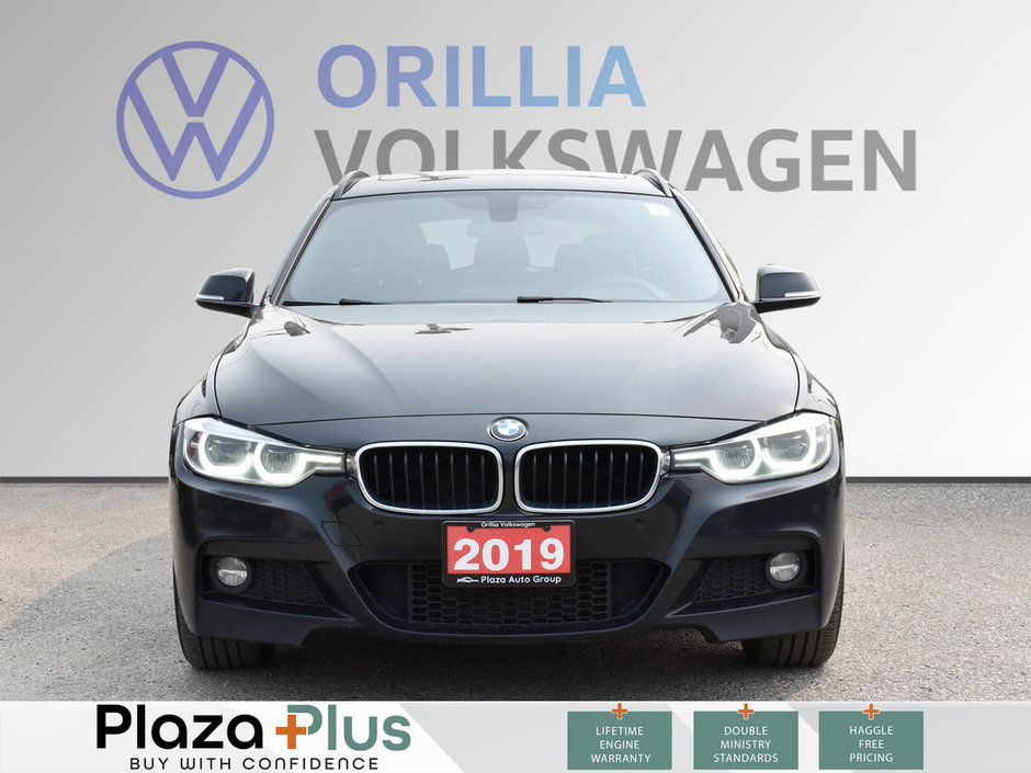 2019 BMW 3 Series 330i xDrive XDRIVE AWD | CLEAN CARFAX | PANO SUNROOF | ALLOY RIMS