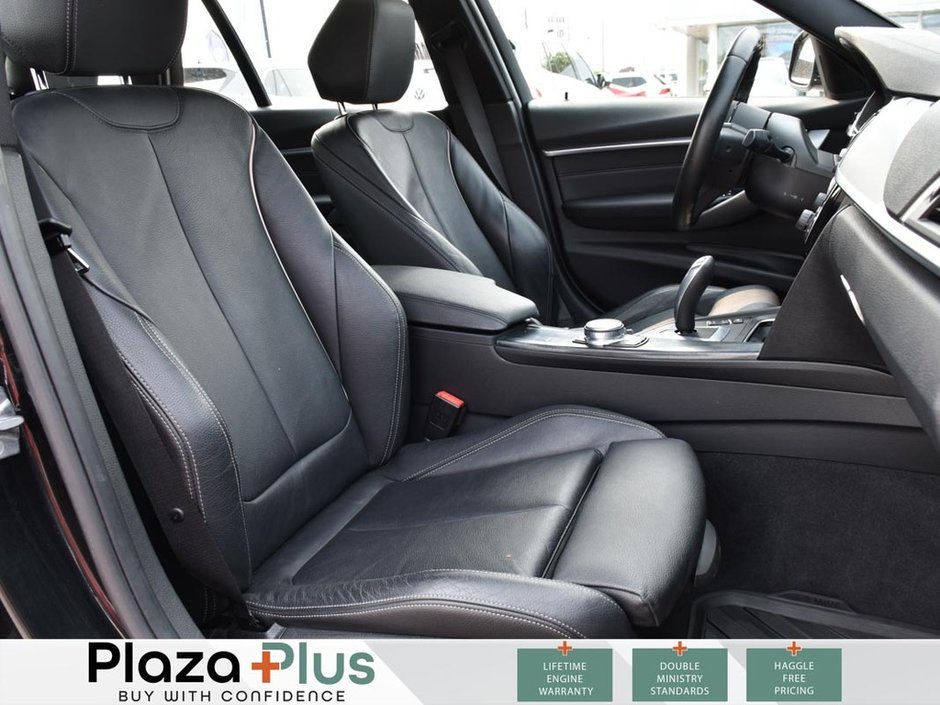 2019 BMW 3 Series 330i xDrive XDRIVE AWD | CLEAN CARFAX | PANO SUNROOF | ALLOY RIMS