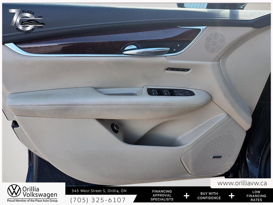 2017 Cadillac XT5 Premium Luxury AWD Panoramic Roof | Trailering Package | Driver Awareness
