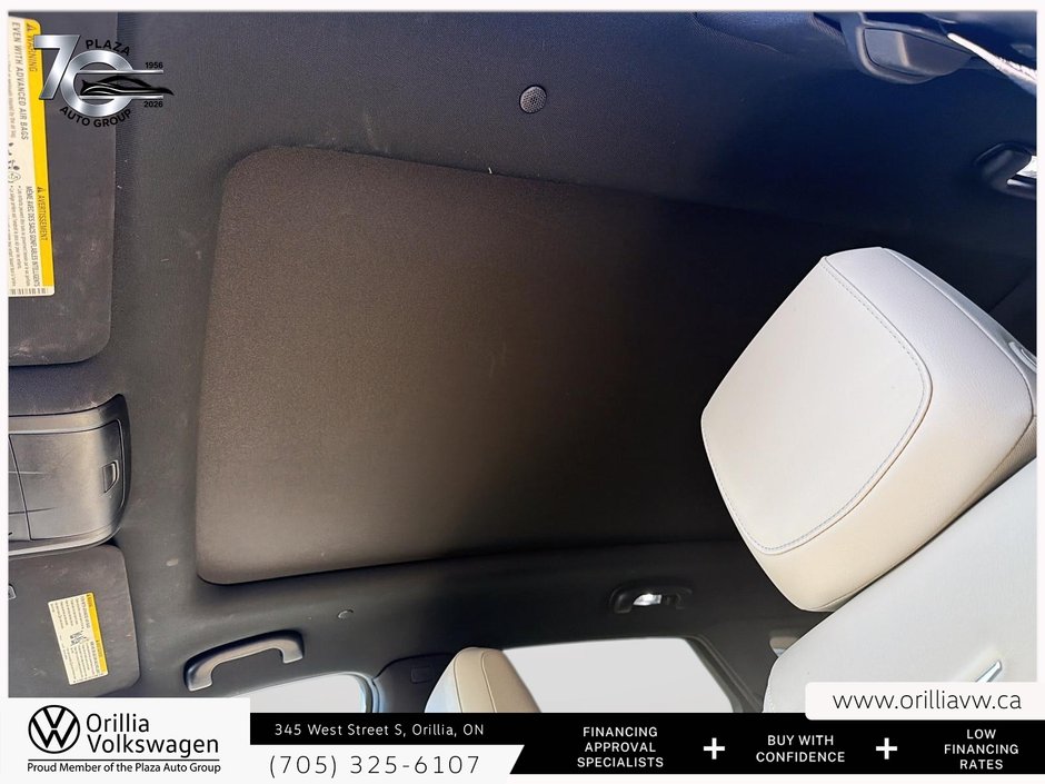 2017 Cadillac XT5 Premium Luxury AWD Panoramic Roof | Trailering Package | Driver Awareness