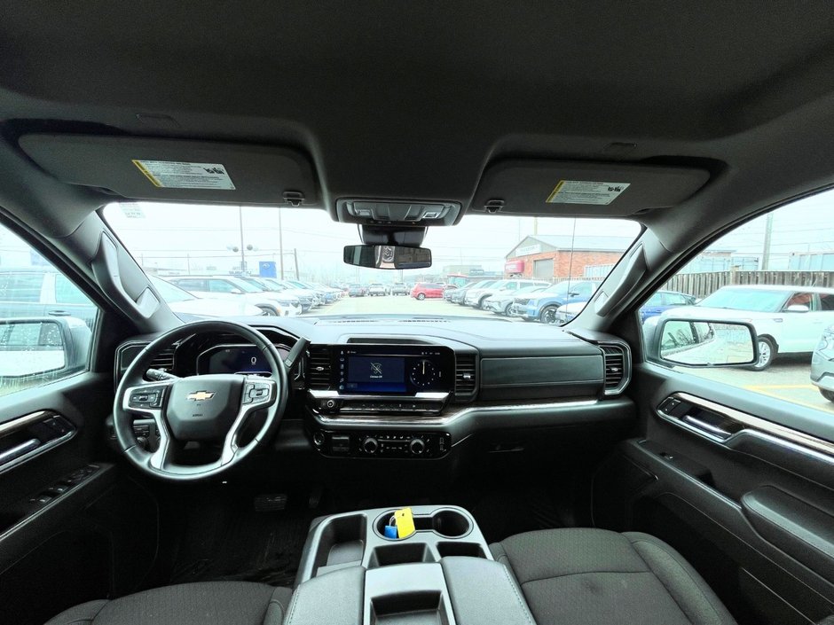 2025 Chevrolet Silverado 1500 LT-14