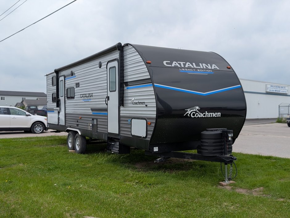 2023 Coachman Catalina LEGACY EDITON 263BHSCK-2