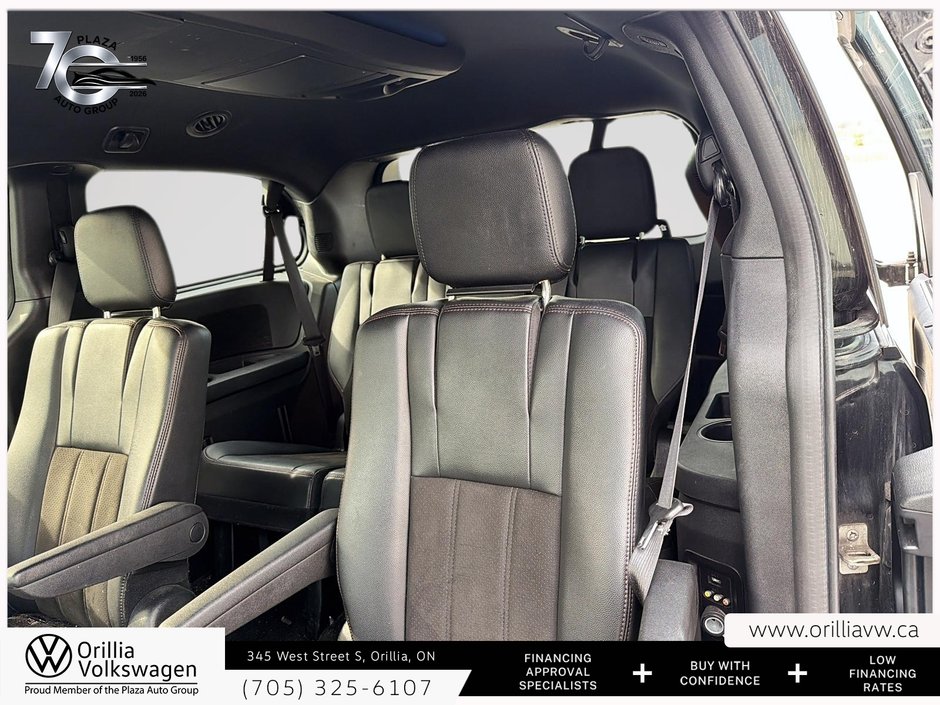 2020 Dodge Grand Caravan Premium Plus-10