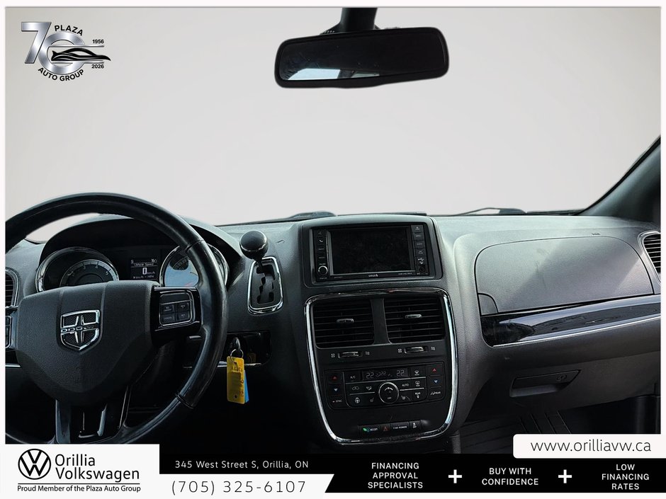 2020 Dodge Grand Caravan Premium Plus-12