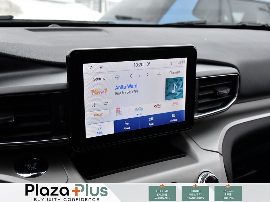 2023 Ford Explorer XLT One Owner l Clean Carfax l 3rd Row Seats