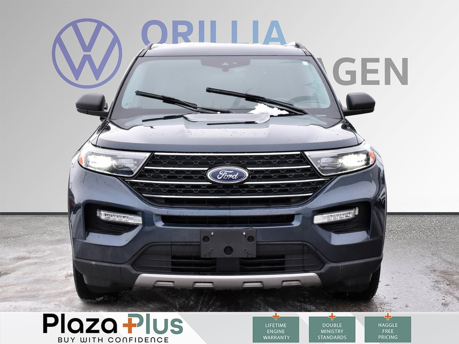 2023 Ford Explorer XLT One Owner l Clean Carfax l 3rd Row Seats