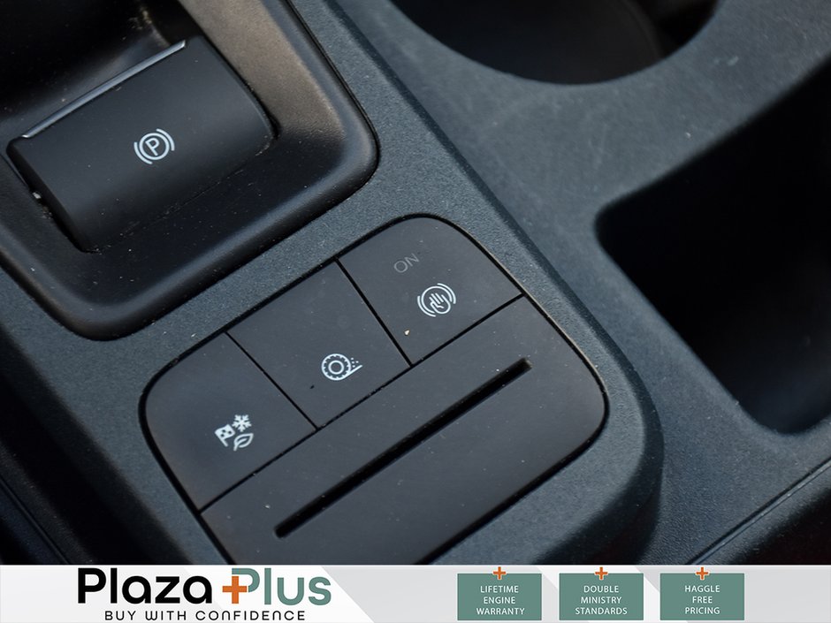 2023 Ford Maverick XL-19