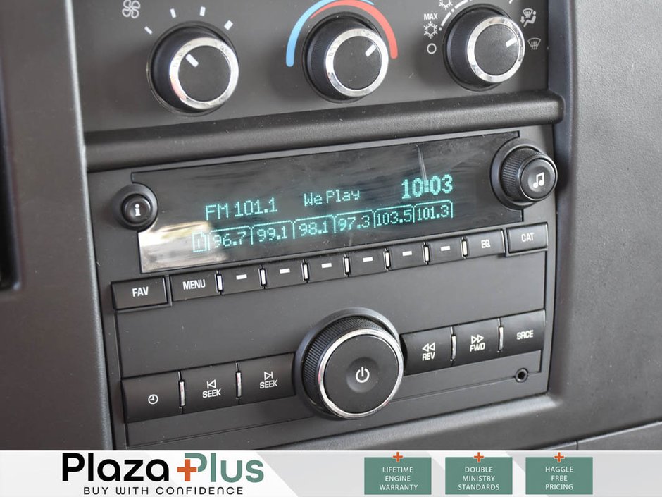 2020 GMC Savana Cargo Van BASE-17