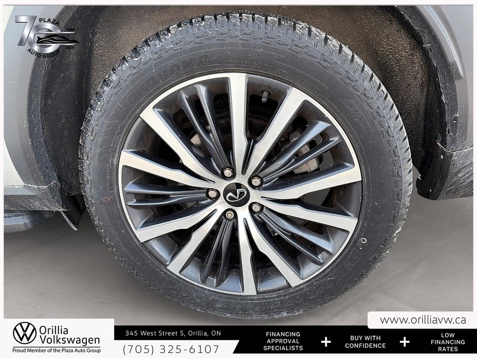 2023 Infiniti QX60 Sensory-3