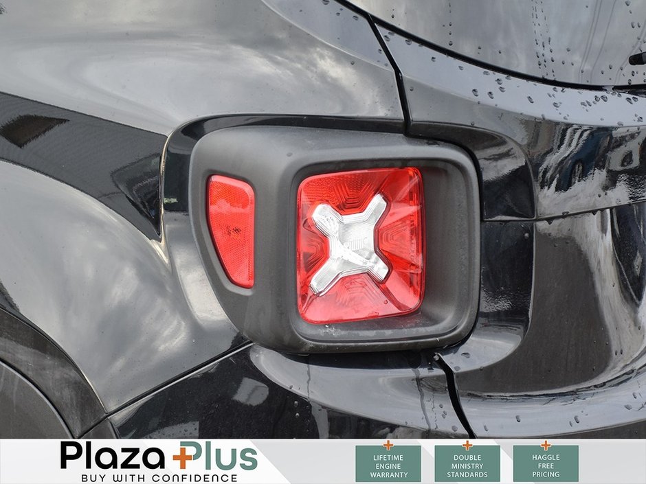 2016 Jeep Renegade North-8